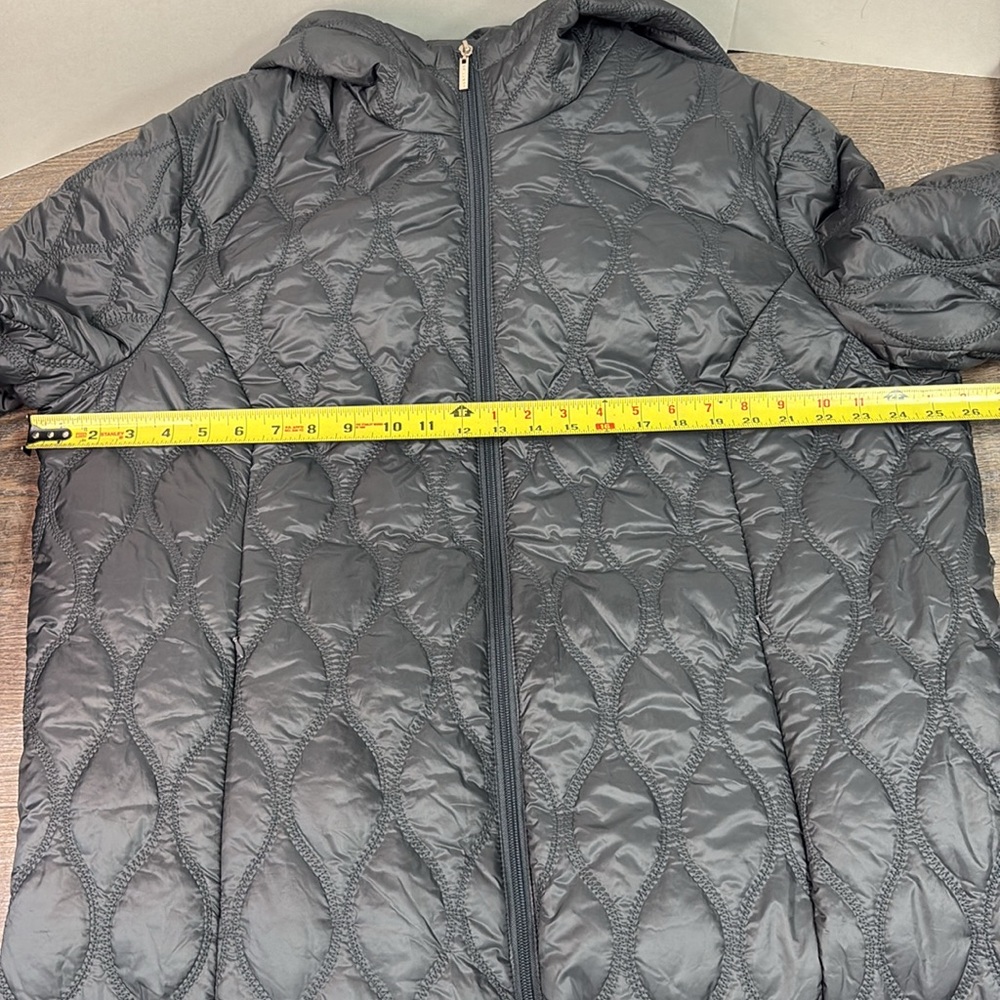 SOLD IN STORE Women’s Gallery Hood Quilted Coat 2X - Picture 10 of 10